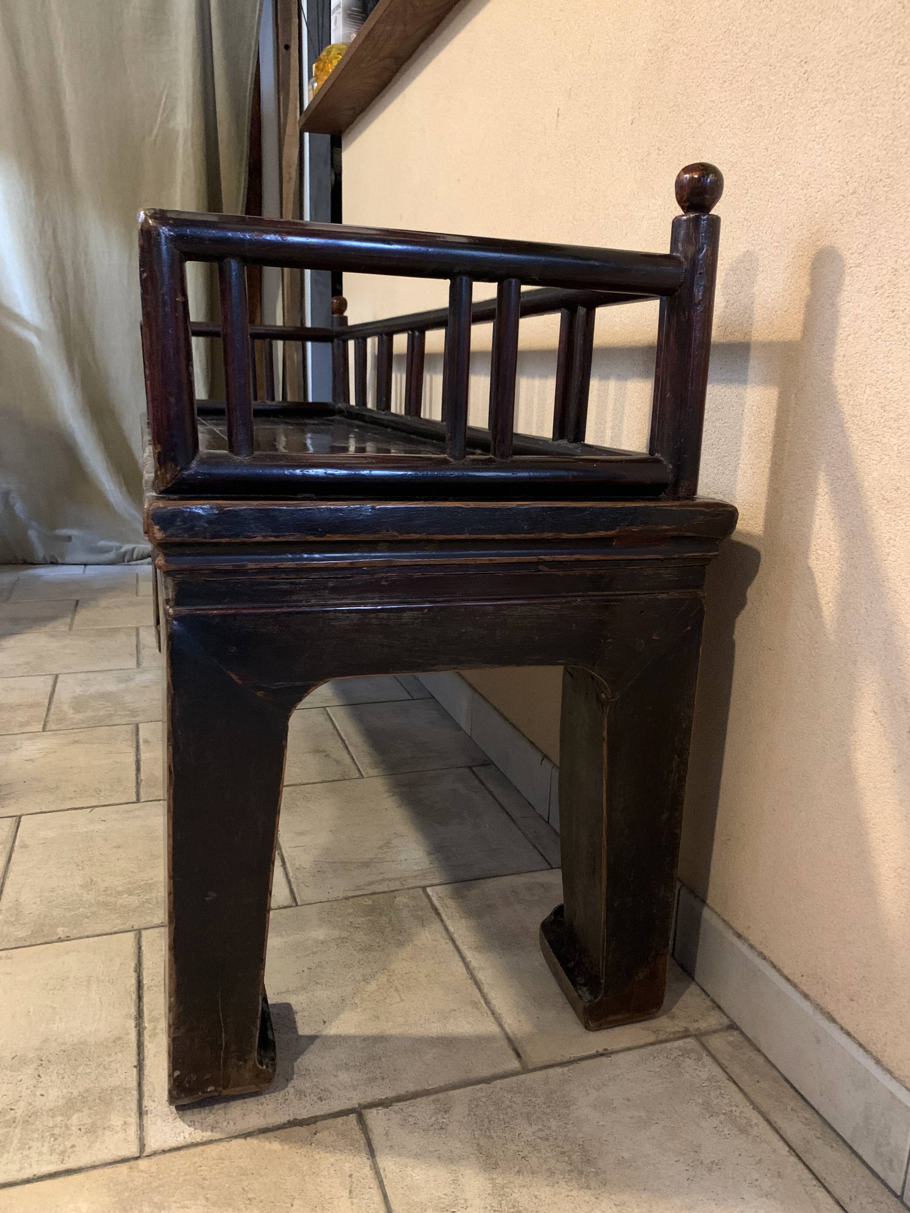 Small Day Bed