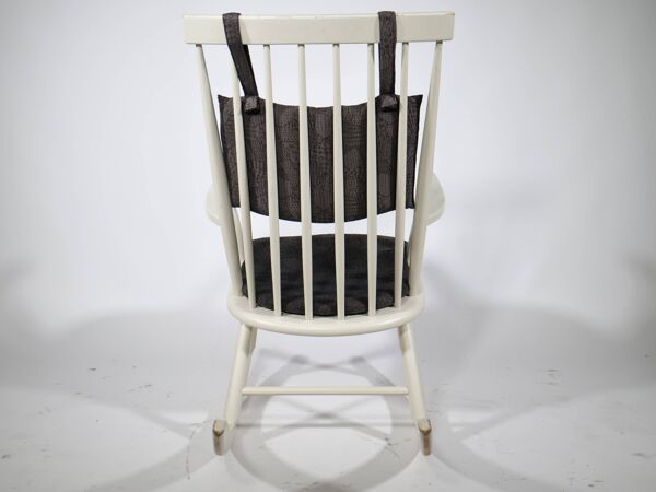 Fauteuil à bascule design suédois des années 1970