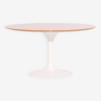 Table "Tulipe" en bois par Eero Saarinen pour Knoll International, USA 1958.