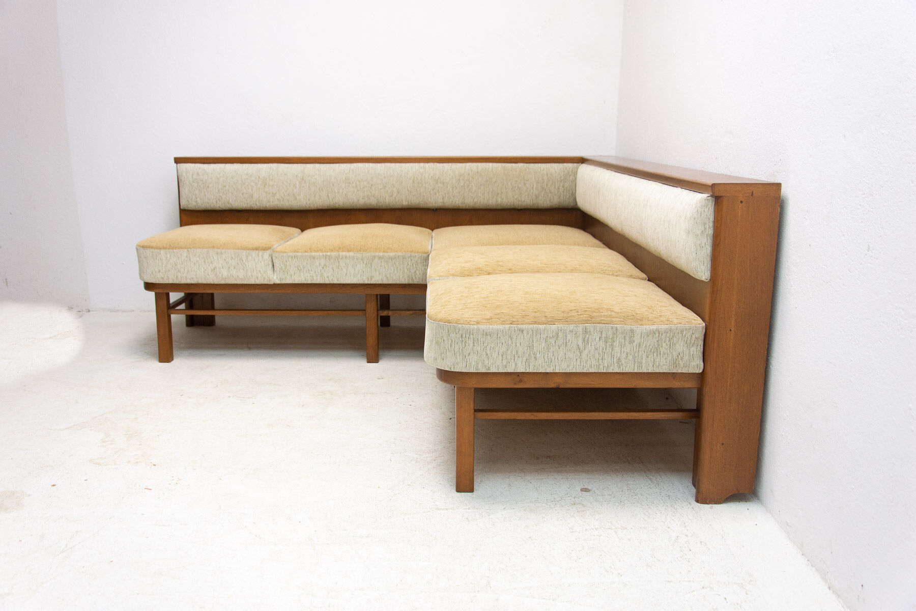 Functionalist dining room corner sofa, Czechoslovakia, 1930´s