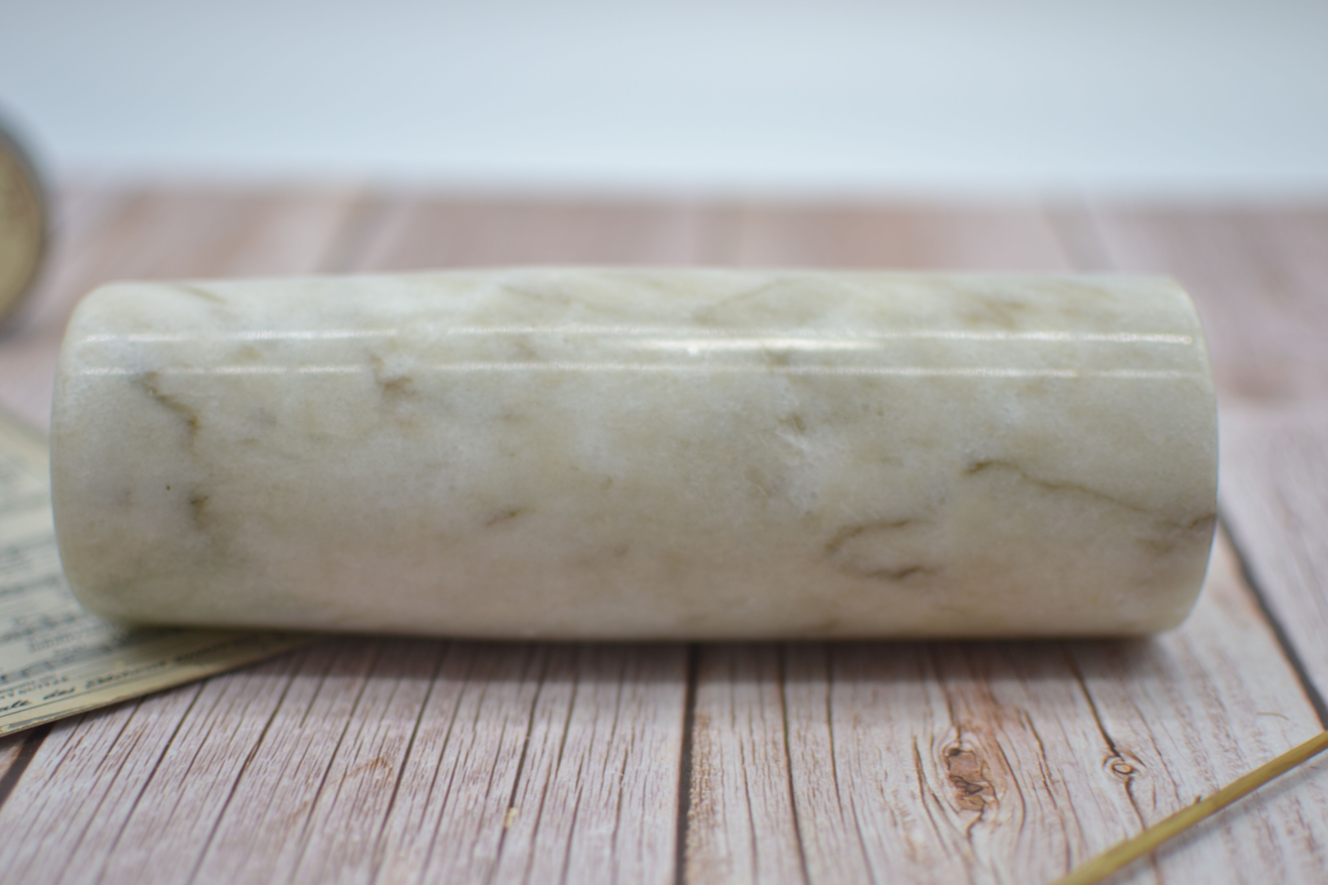 Candle holder in marble