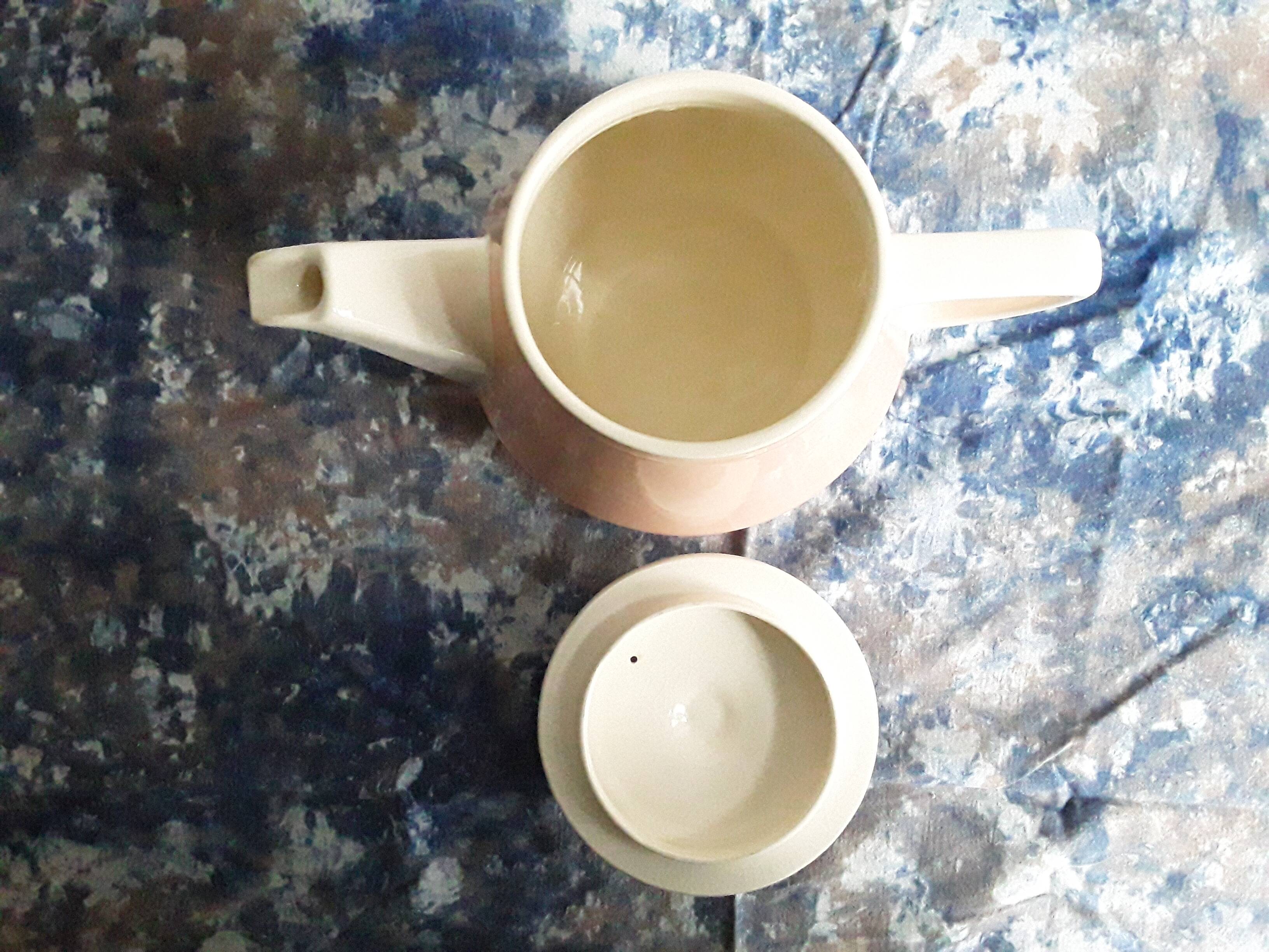 Vintage Villeroy and Boch powder pink teapot