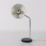 Modernist articulated office lamp