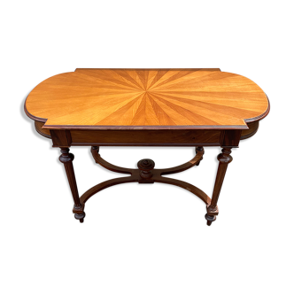 Middle table office 1900