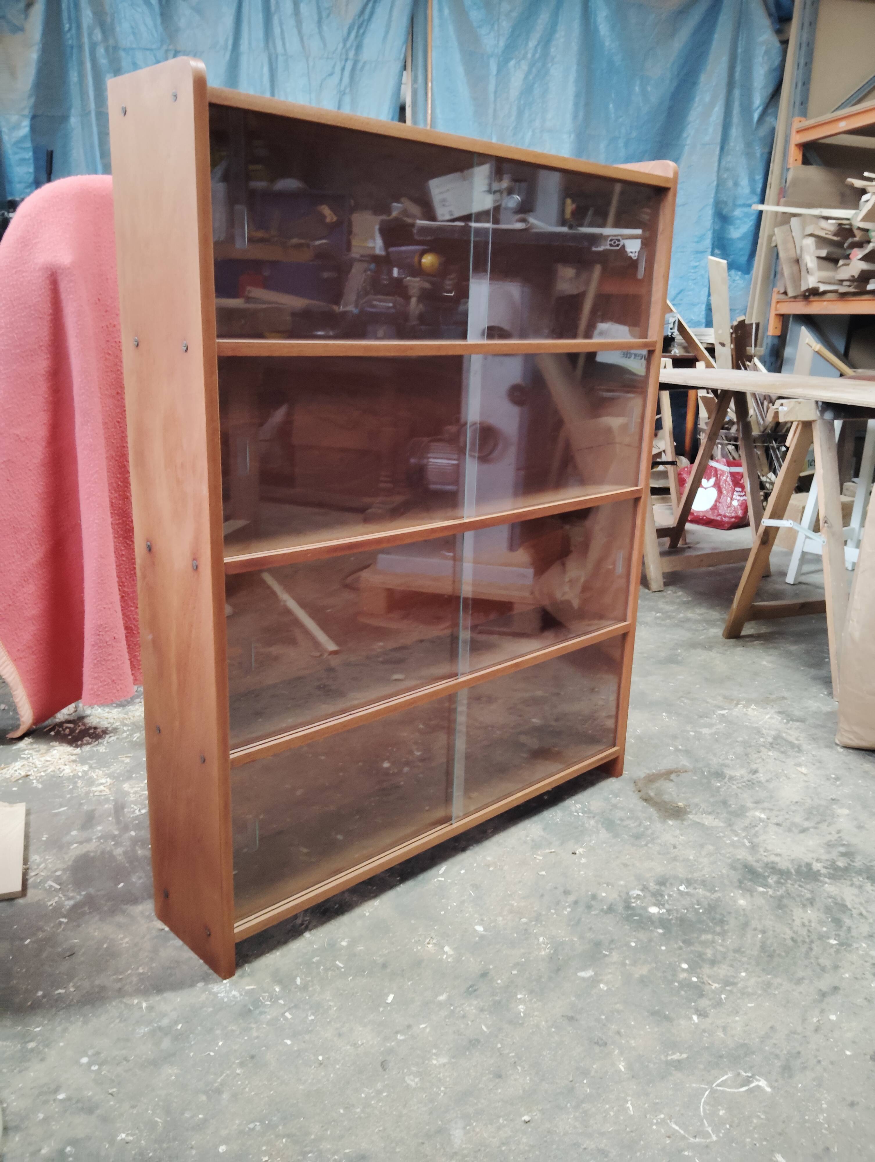 Étagères, bibliothèque vitrine verre/bois