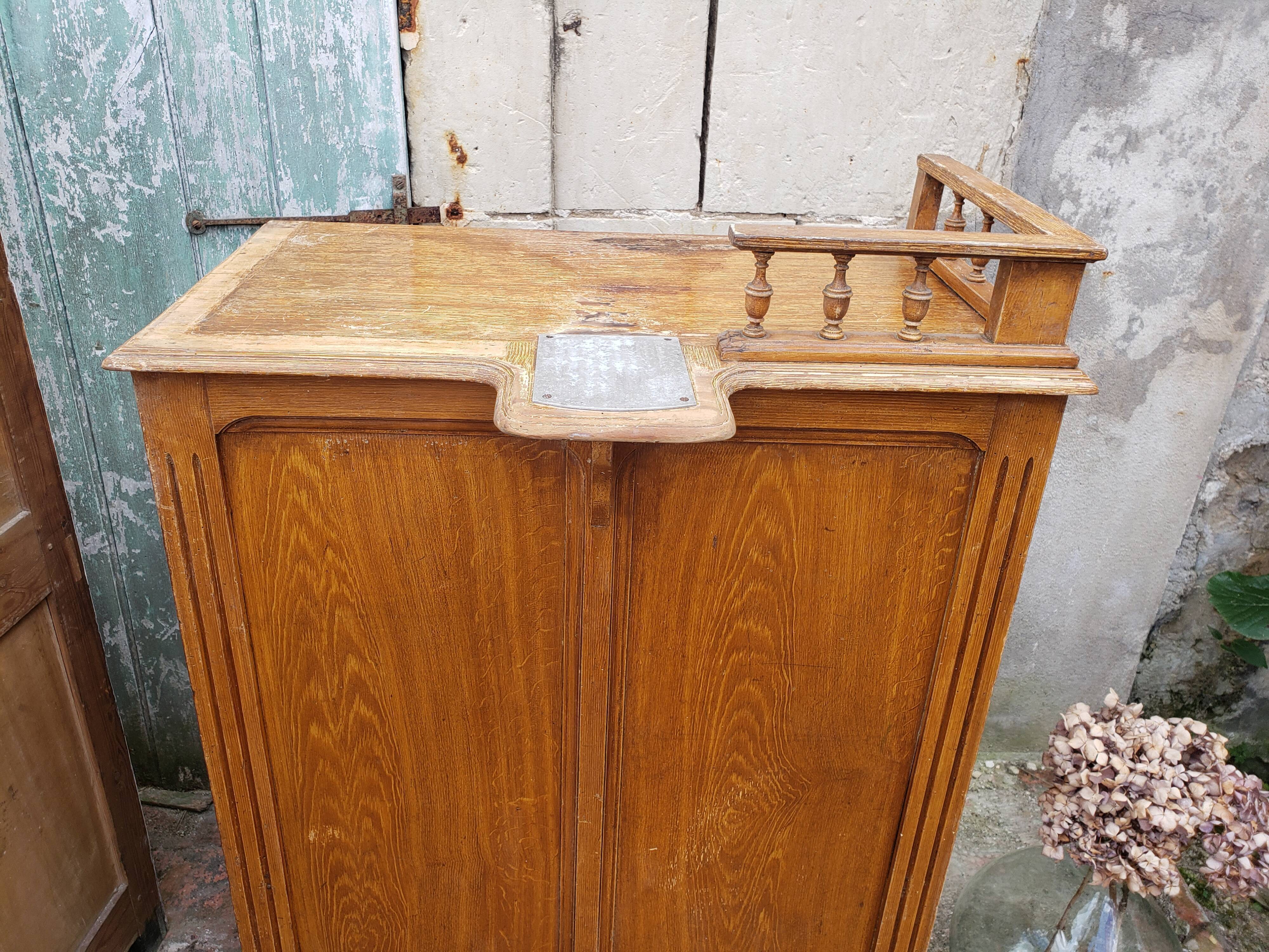 Counter box store furniture store 1900