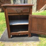 Buffet neo Louis XIII in oak with 1 door and 1 drawer.