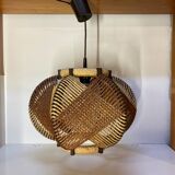 Suspension scandinave en plastique et fil tendu, 1950