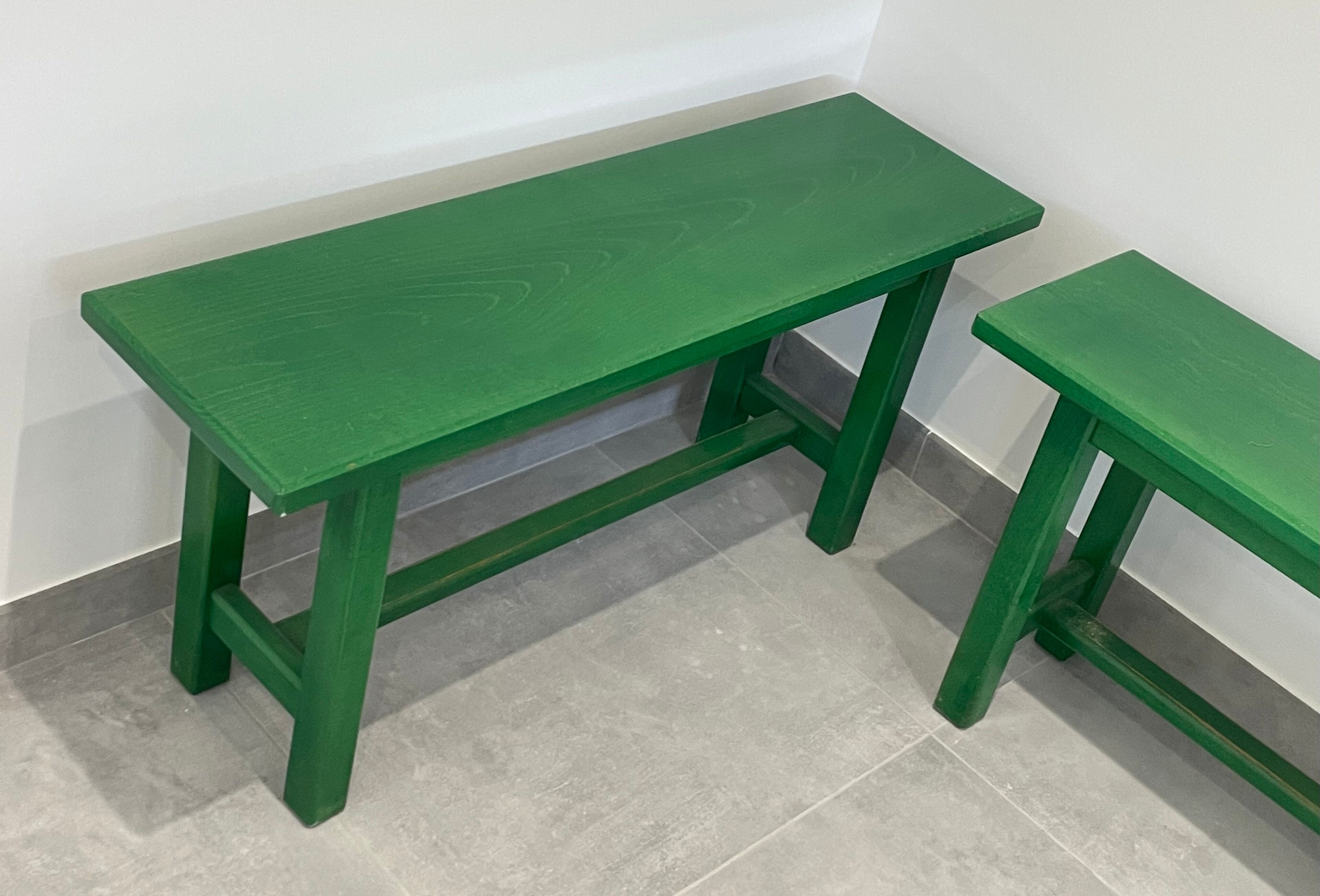 Pair of common bench