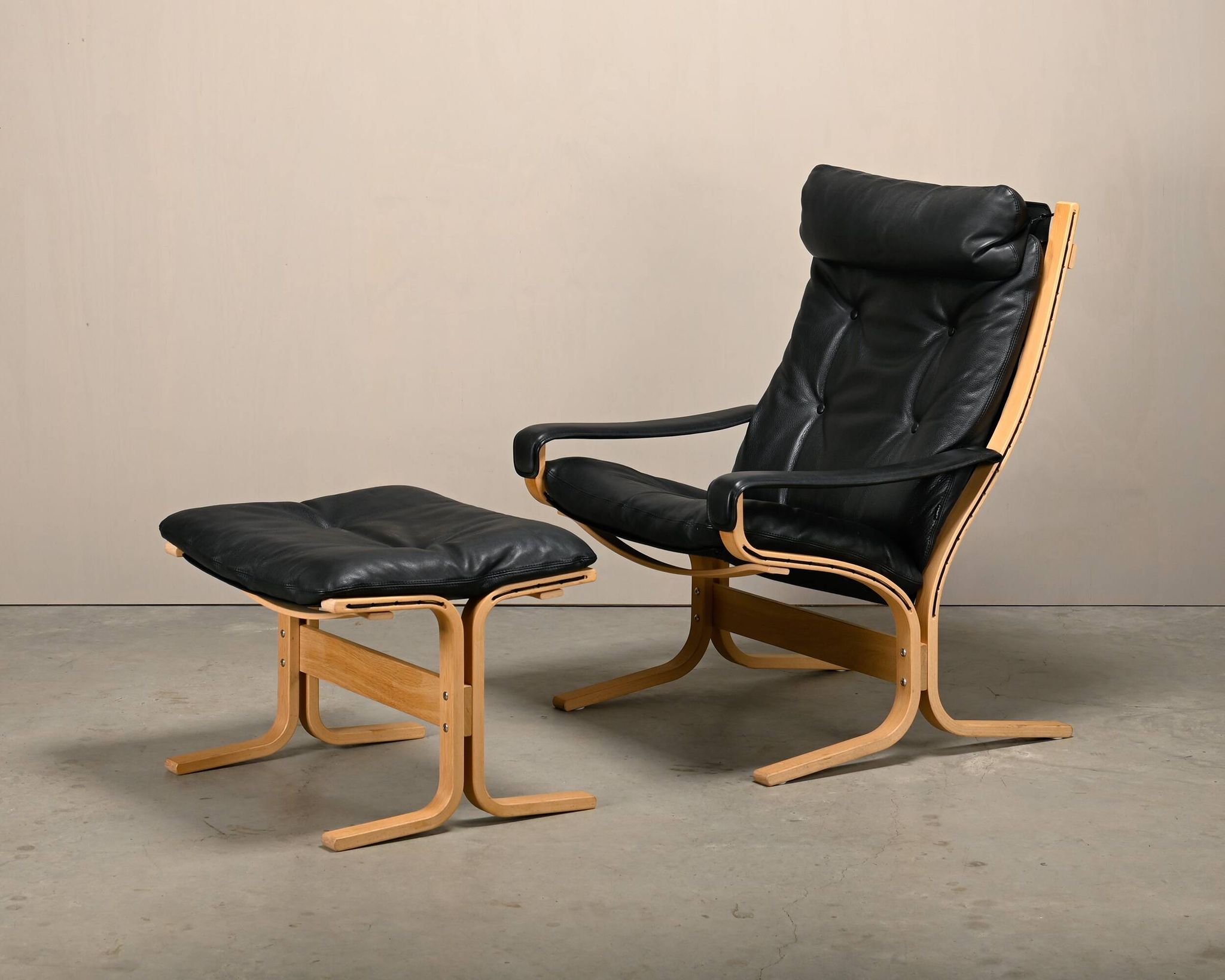 Ingmar Relling Siesta Lounge Chair and Ottoman in naturel Oak and Black Lea