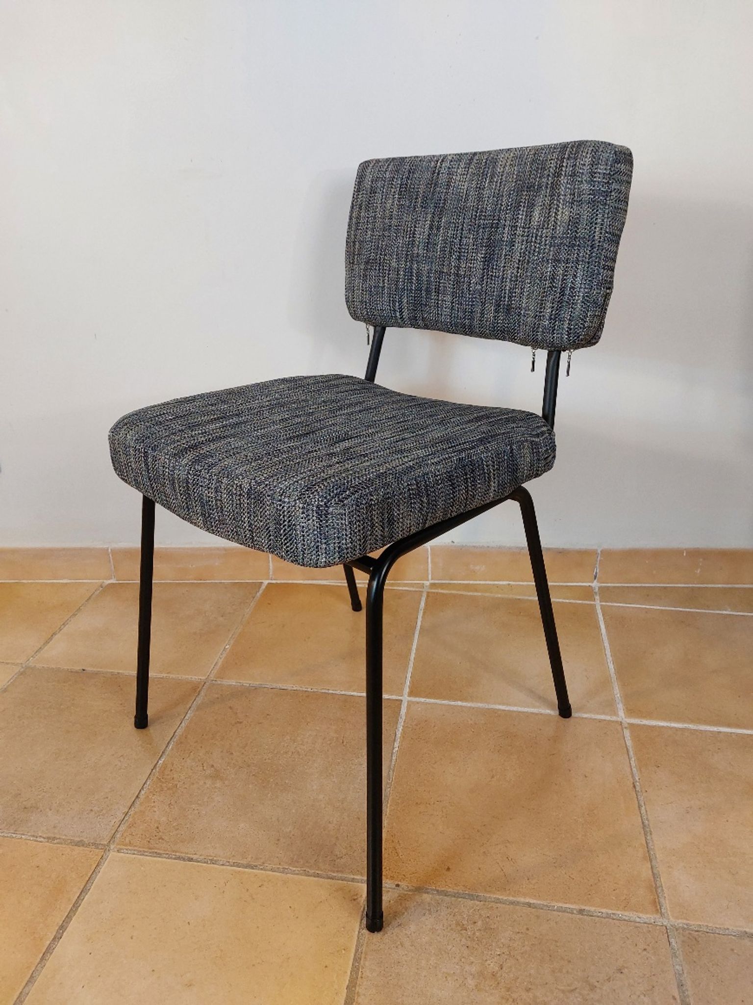 Set of 4 design chairs André Simard, Edition Airborne, French Modernism 1960s