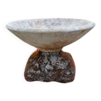 Round basin in reconstituted stone