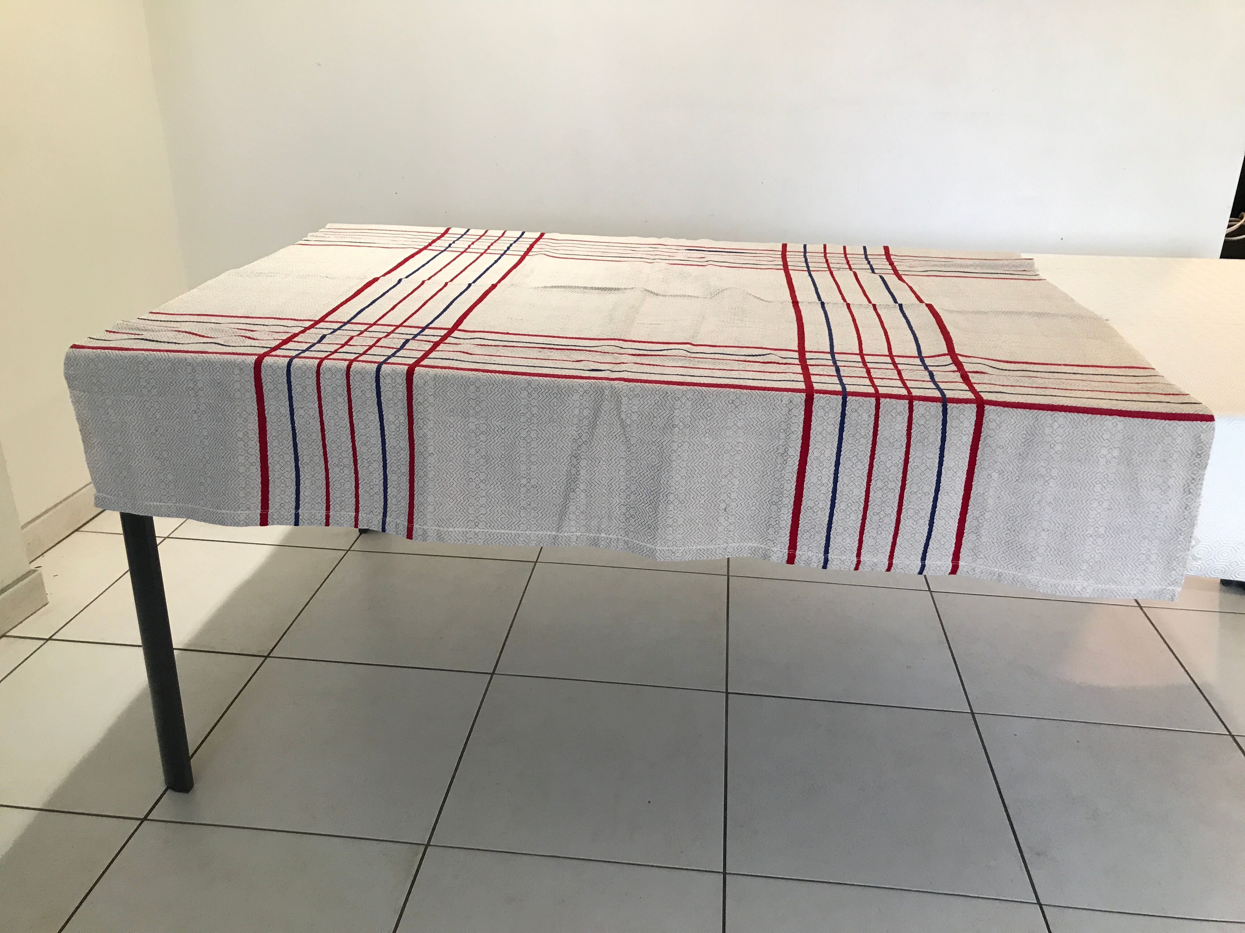 Nappe and 6 old cotton and linen towels