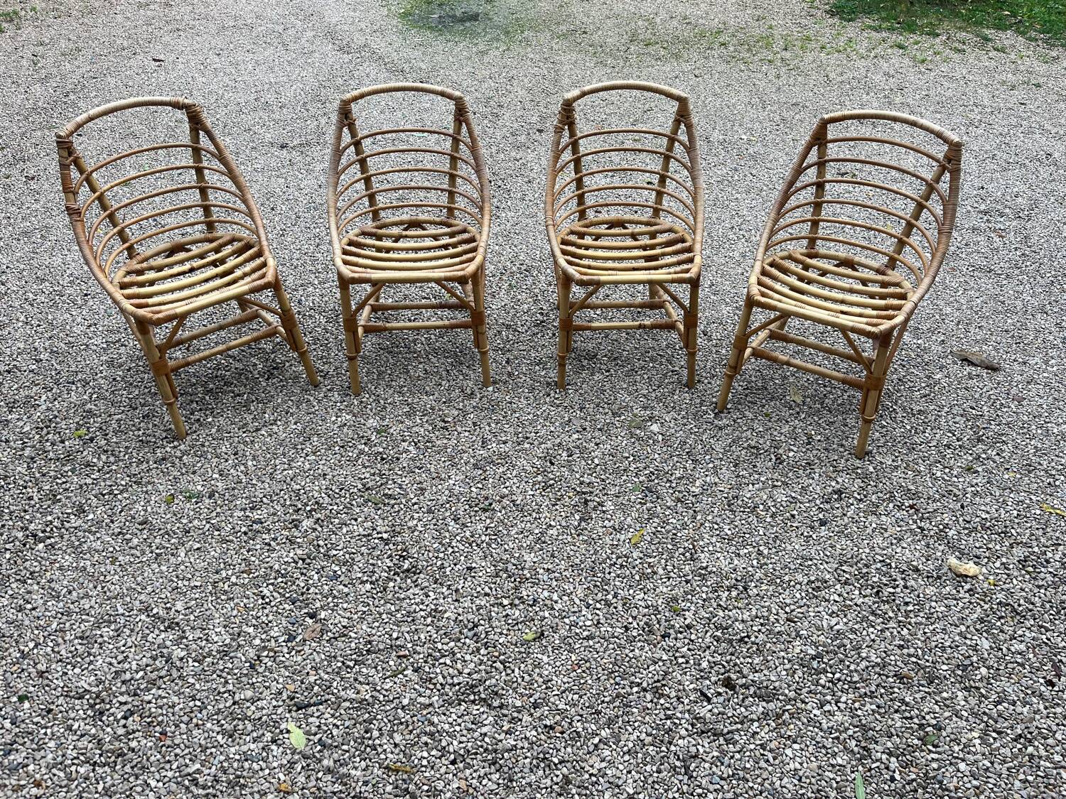 4 chaises boules en rotin vintage