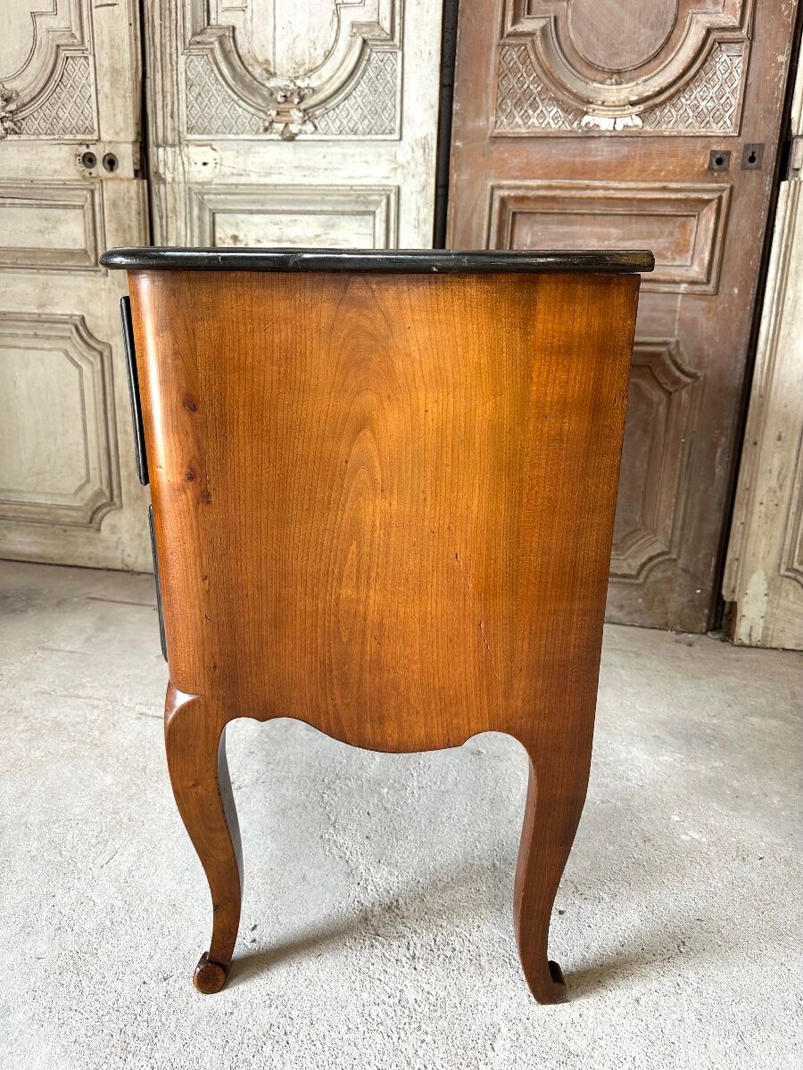 Commode sauteuse en merisier époque 1900