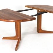 Gudme round extendable dining table 'Nabbe'