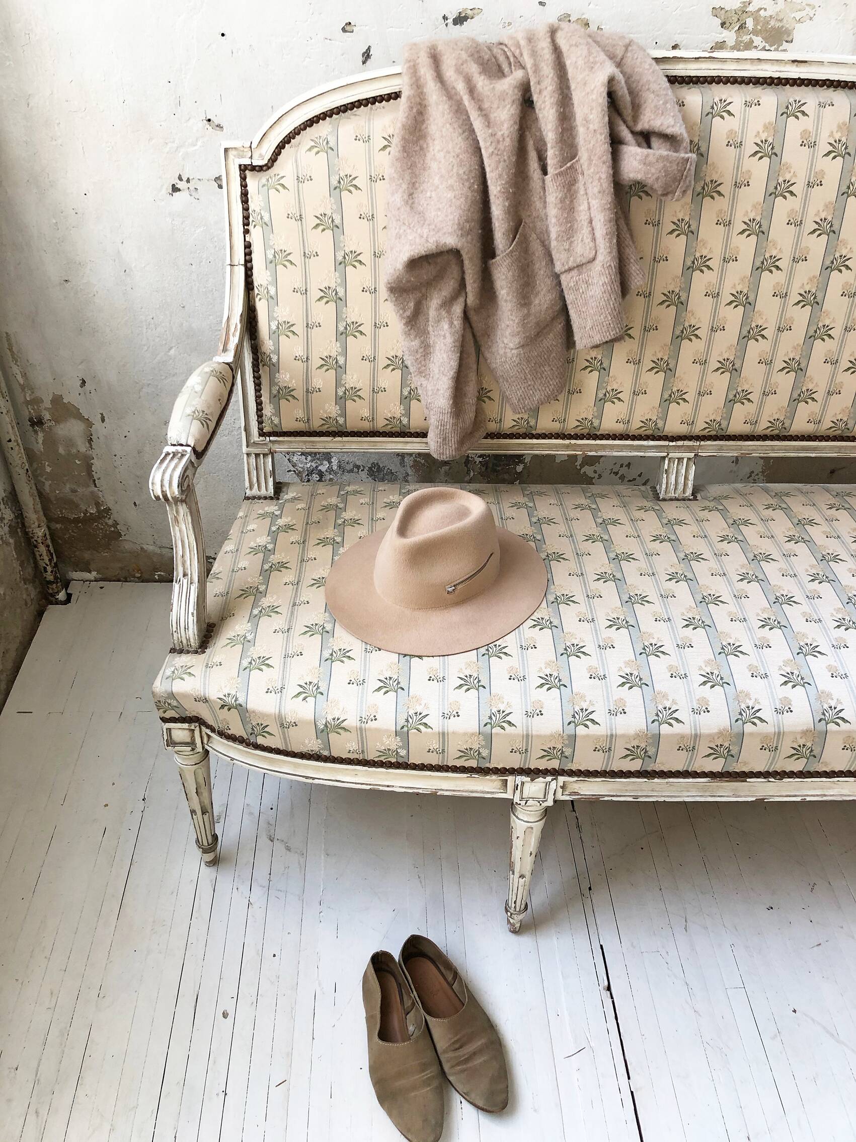 Louis XVI style bench