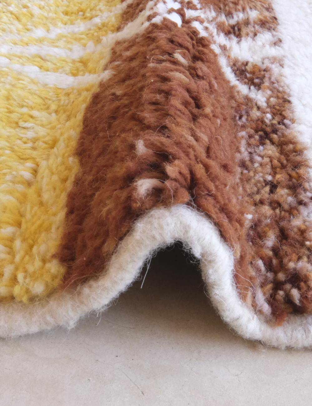 Modern Berber Rug - 345 x 257 cm