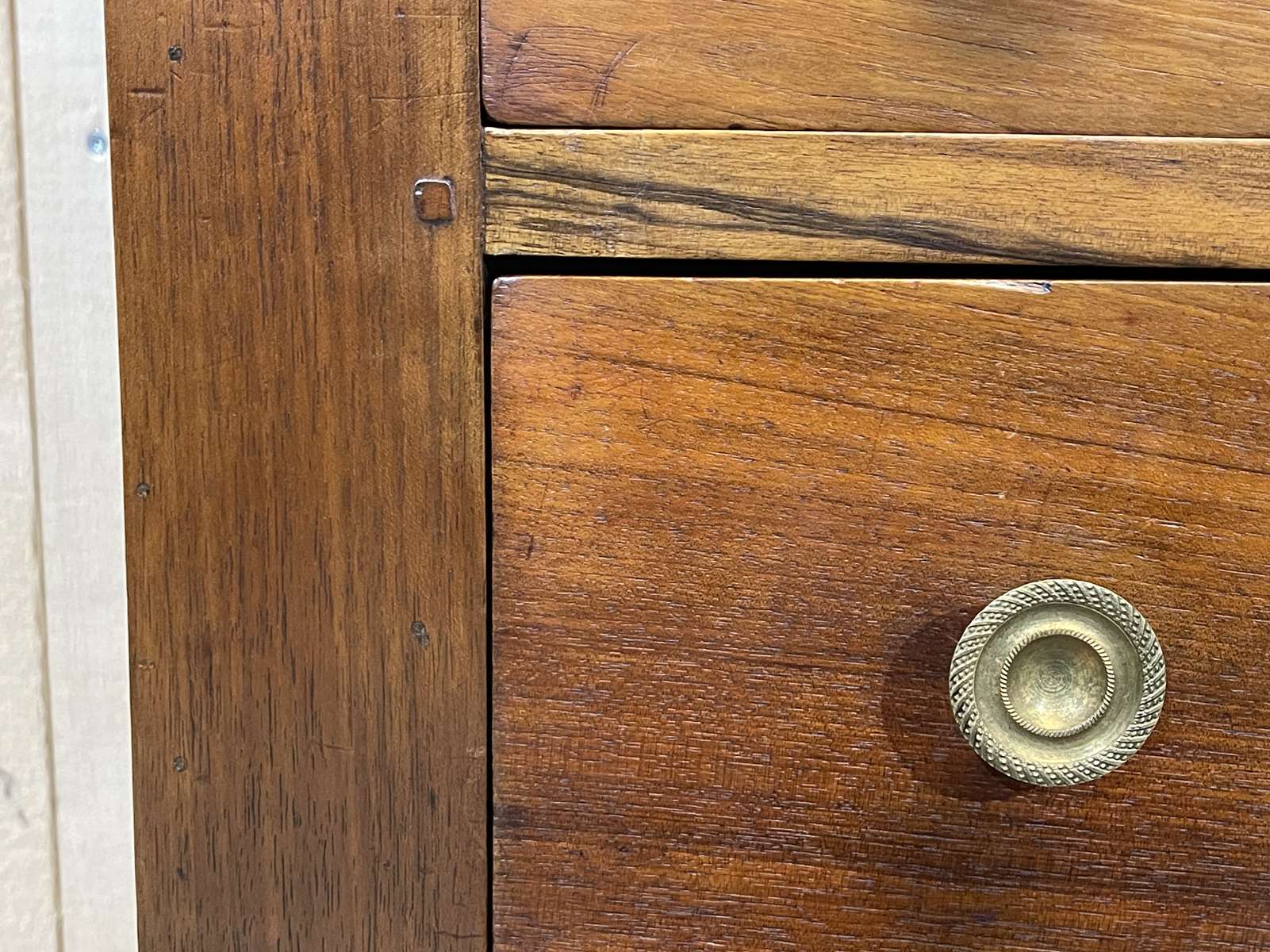 Chiffonnier Restoration XIXth in walnut