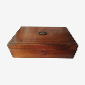 Ancienne boîte en bois, poignées en laiton