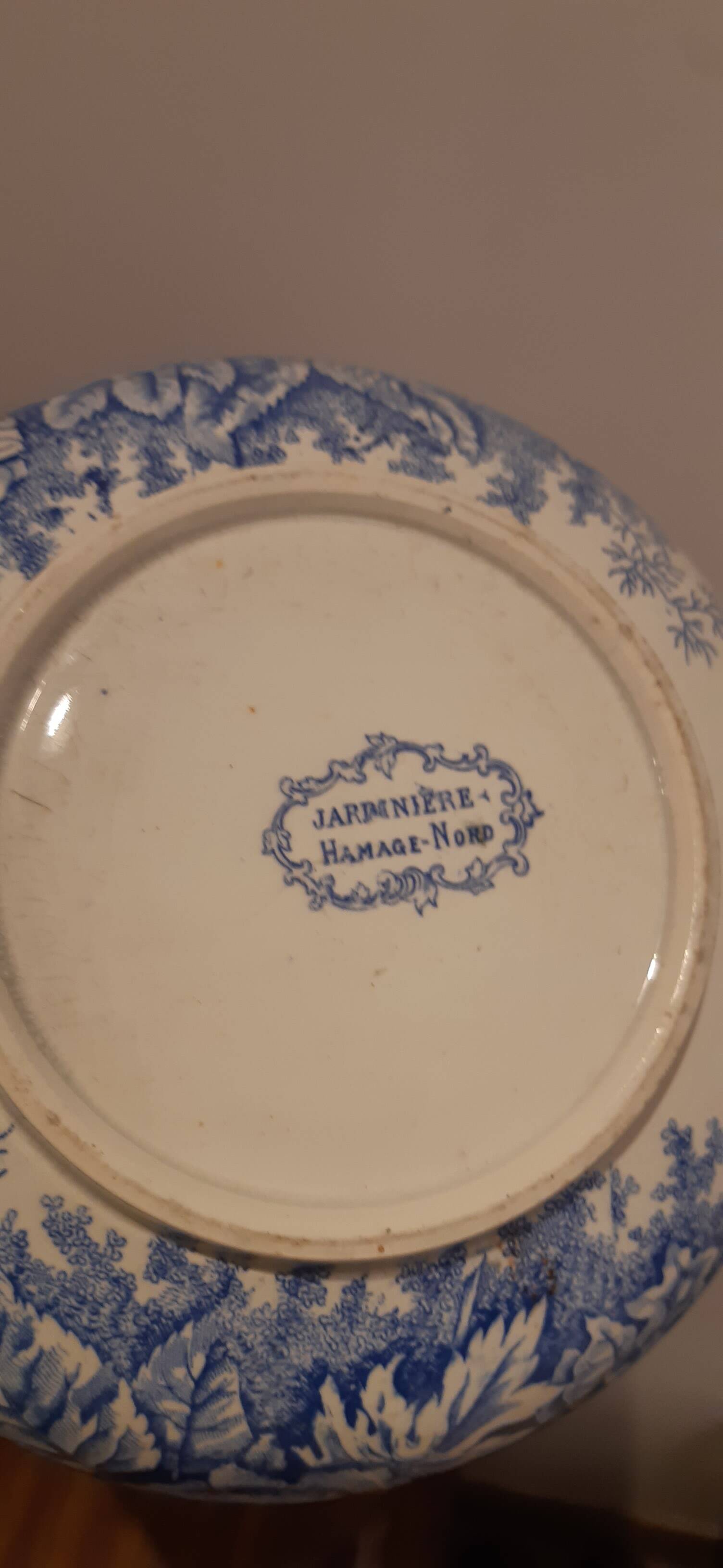 Hamage Nord planter pot