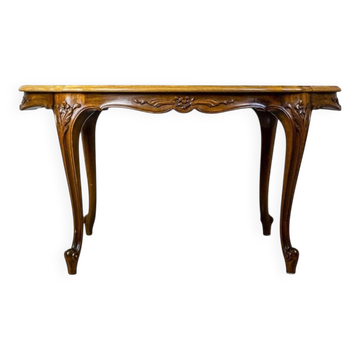 Table centrale Louis du 20e siècle, années 1980