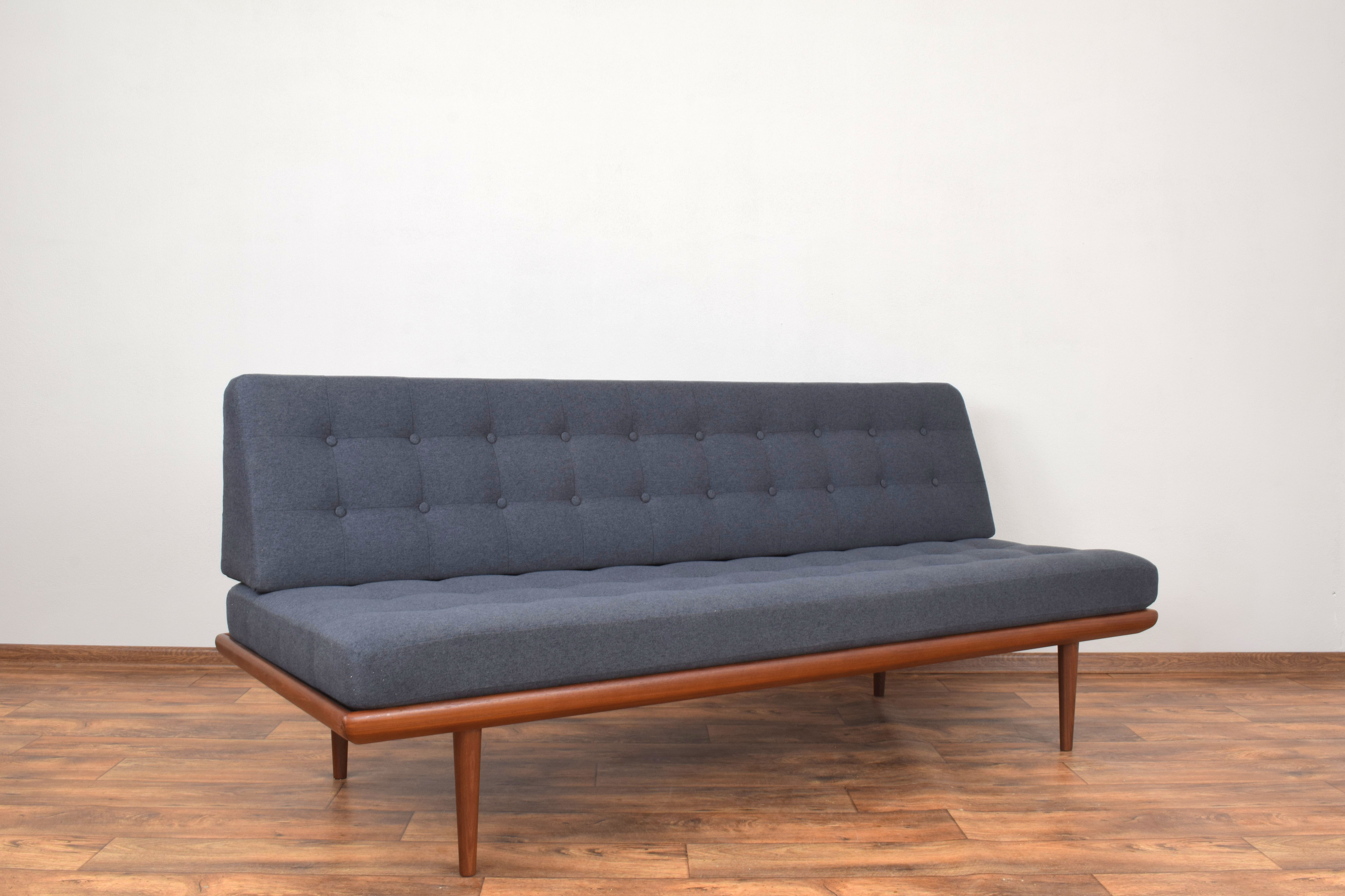 Minerva Teak Daybed by Peter Hvidt & Orla Mølgaard-Nielsen for France & Søn, 1950s, Set of 2