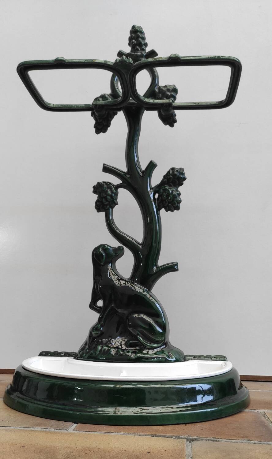 Art Nouveau umbrella stand