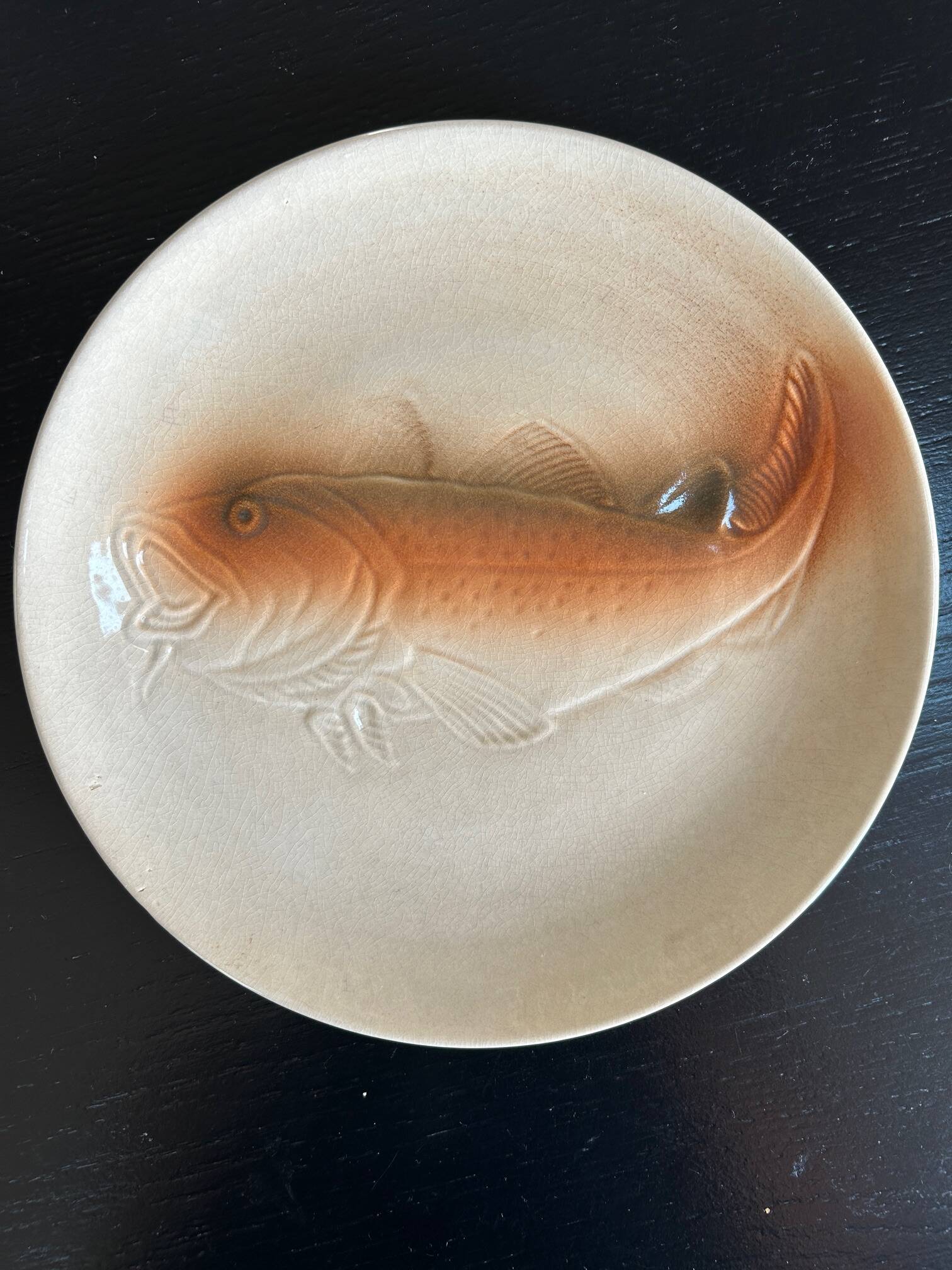 6 Saint Amand plates