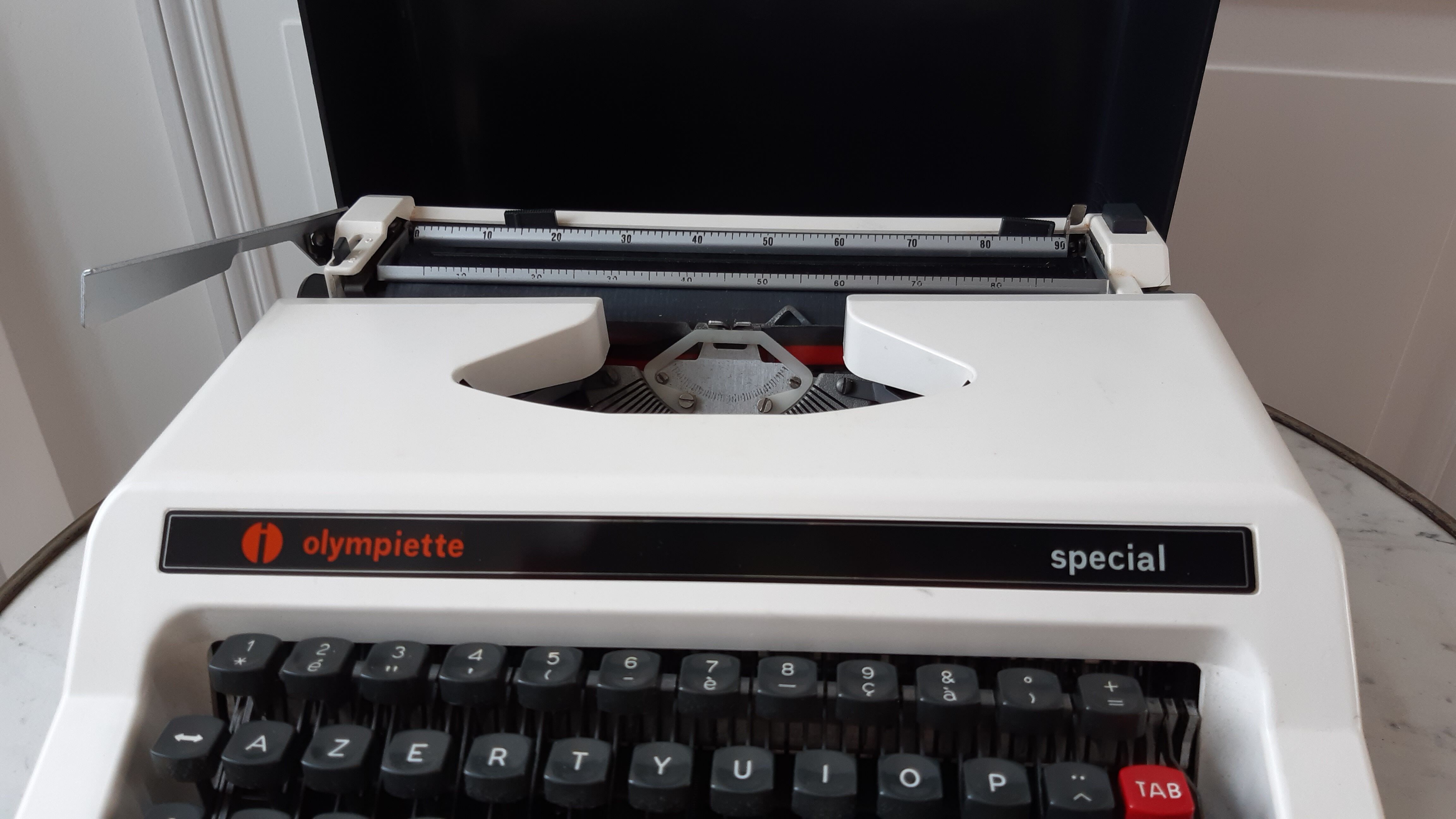 Olympiette typewriter special 70s