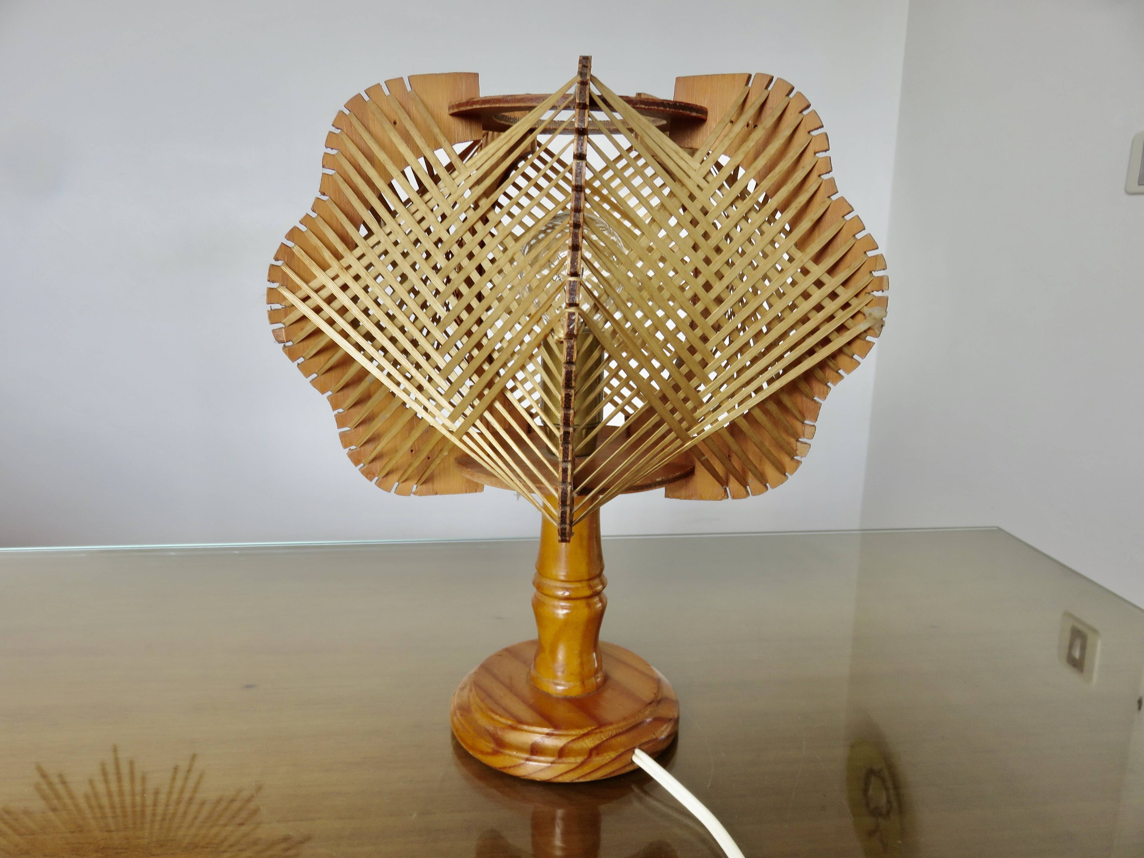 Lampe scandinave en fil et bois, années 60-70