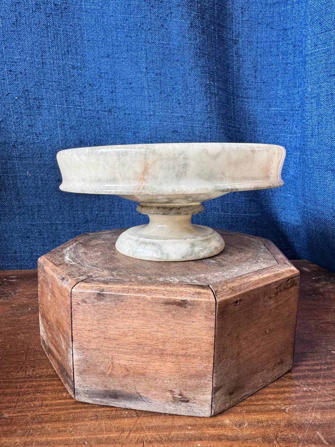 Beautiful footed bowl/trinket dish in alabaster.
