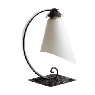 Art Deco pose lamp