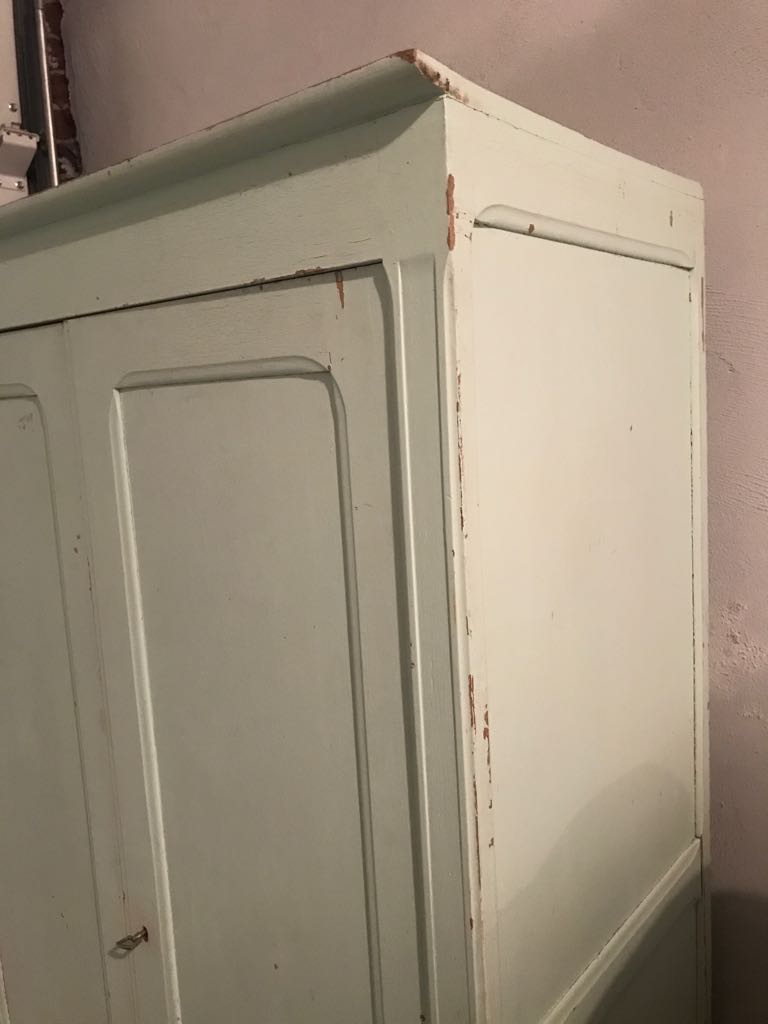 Paris cabinet green mint