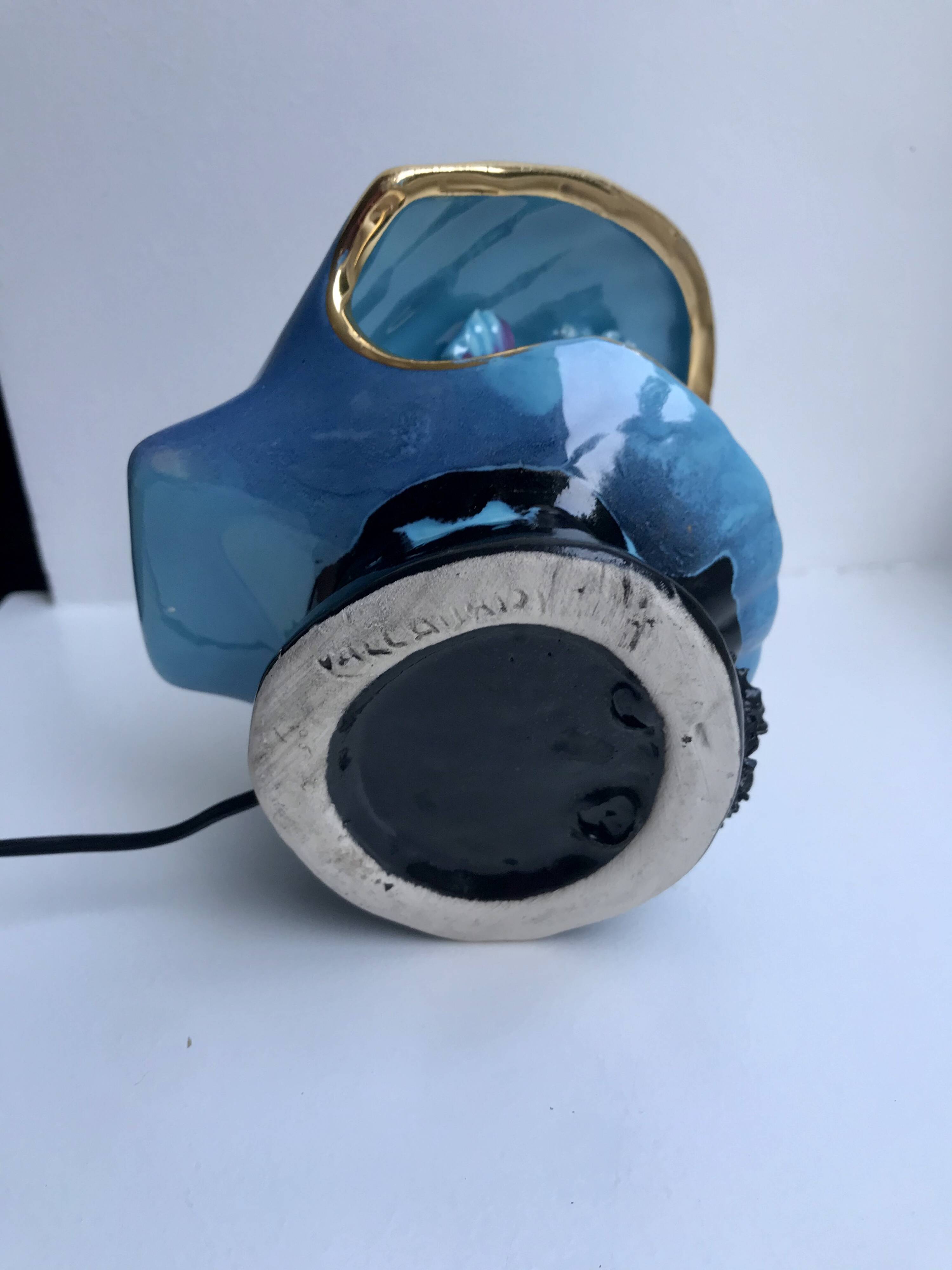 Petite lampe coquillage bleu et poissons signée vallauris années 1970