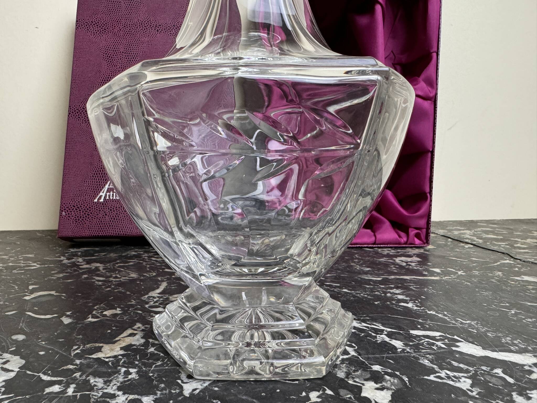 Cristal de Lorraine: wine carafe with original box