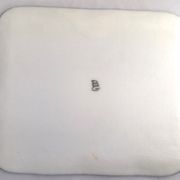 Plat en opaline dure de Bernard Gilbert