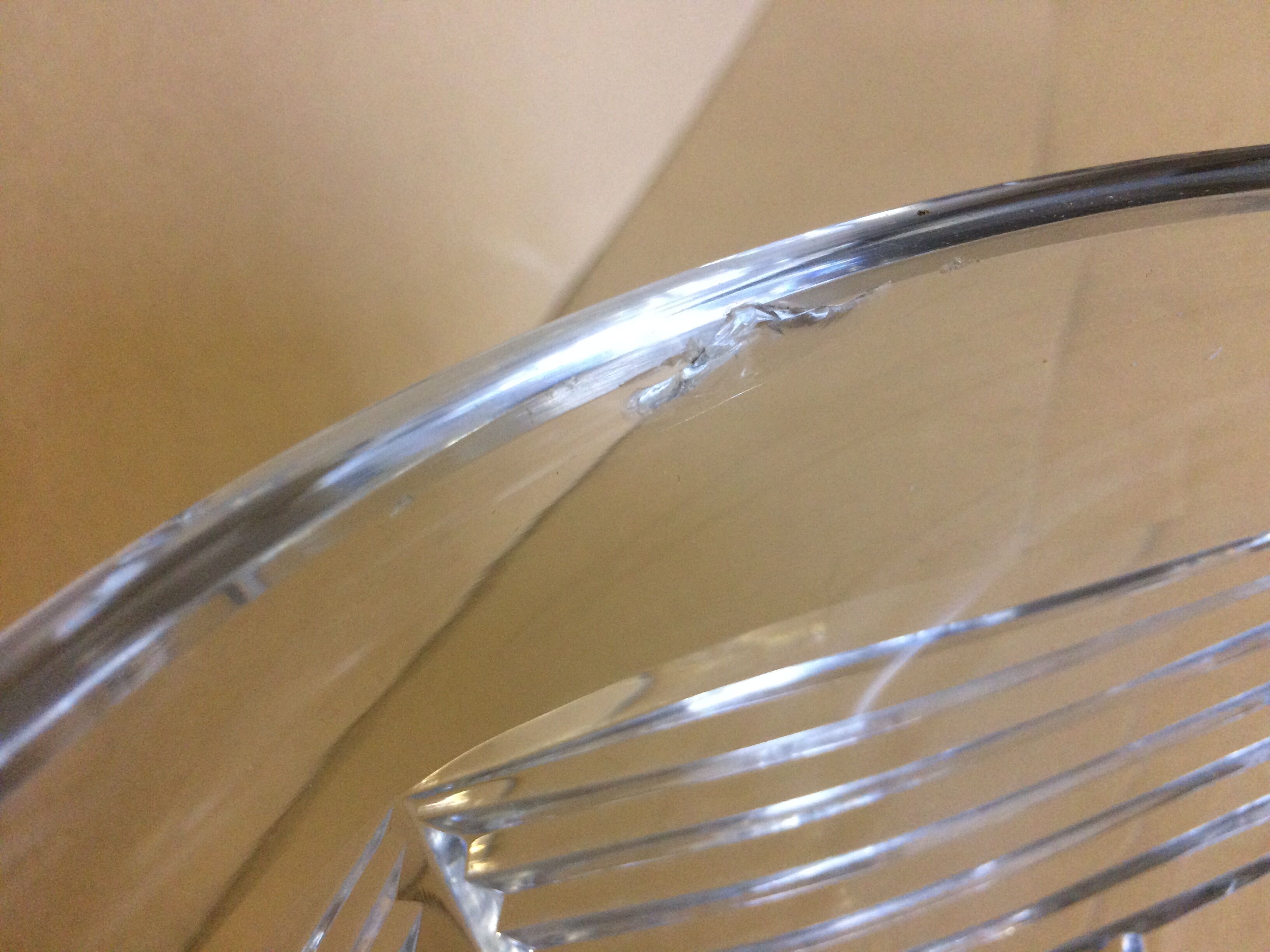 Large Art Deco vase in Baccarat crystal