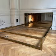 Belgo Chrom bed in gold metal and bronze mirrored headboard, 1970