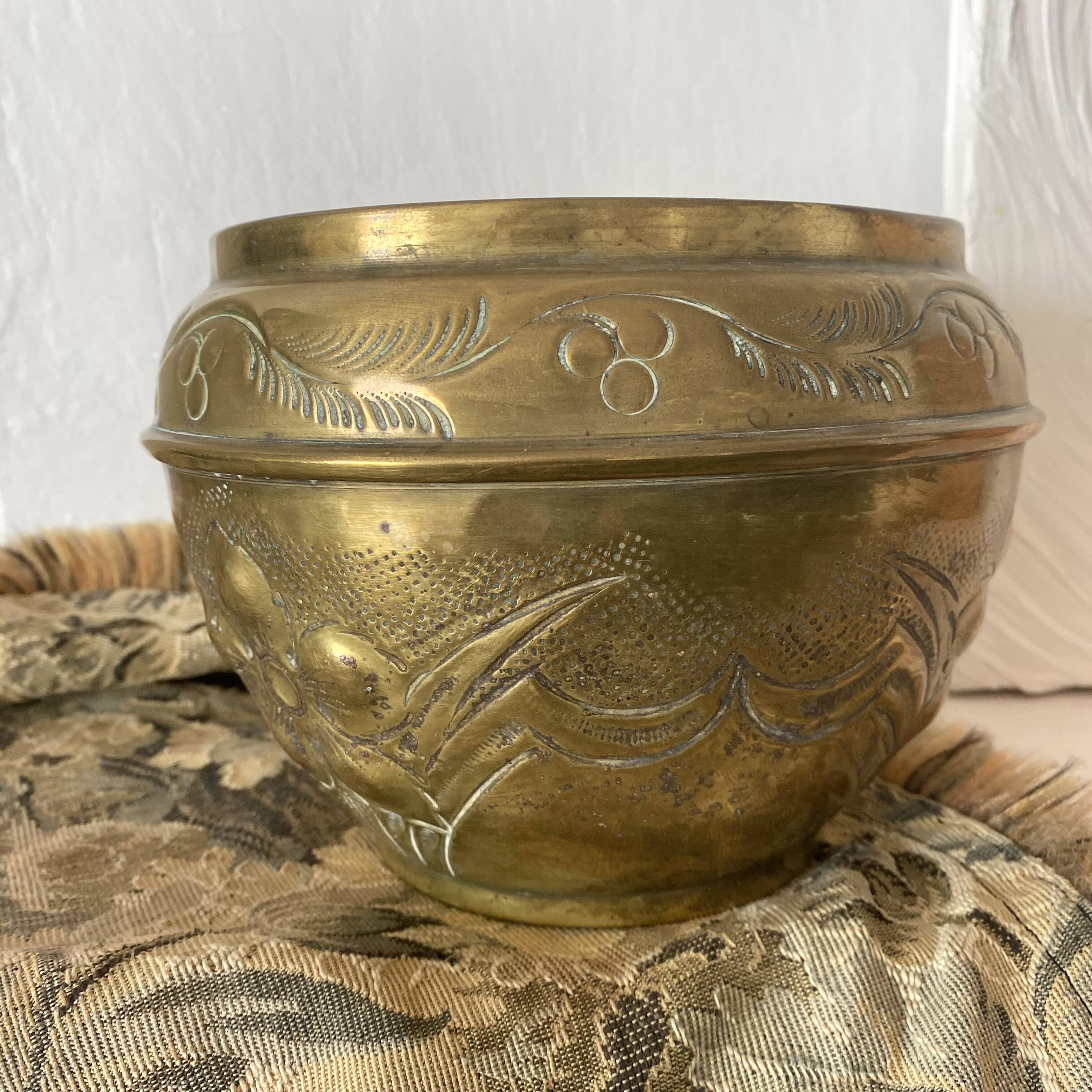 Gilded brass flowerpot
