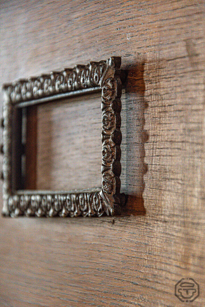 19th-century mined notary furniture