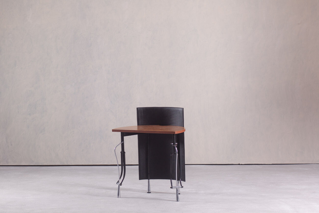 Postmodern small ‘La Vuelta’ desk by Perry King and Santiago Miranda for Akaba, Spain, 1980s