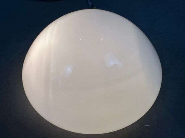 Luminaire vintage en opaline pour plafond ou mur – Philips