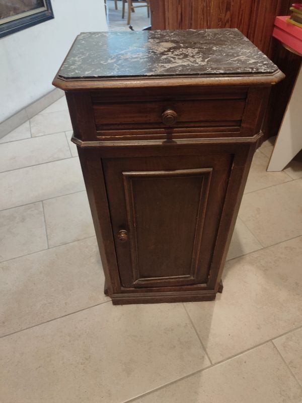 Table de nuit