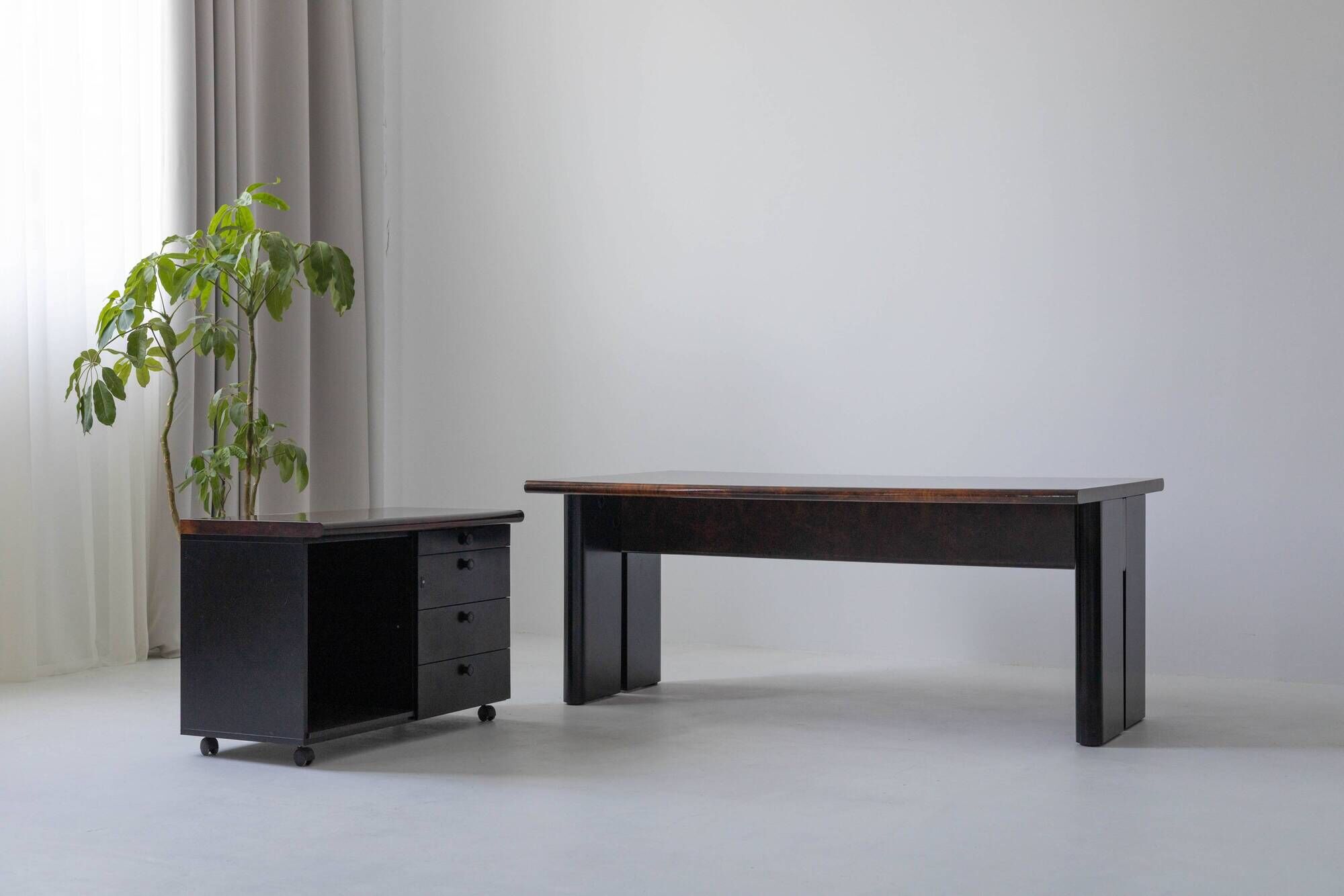 Executive burlwood desk 1980s