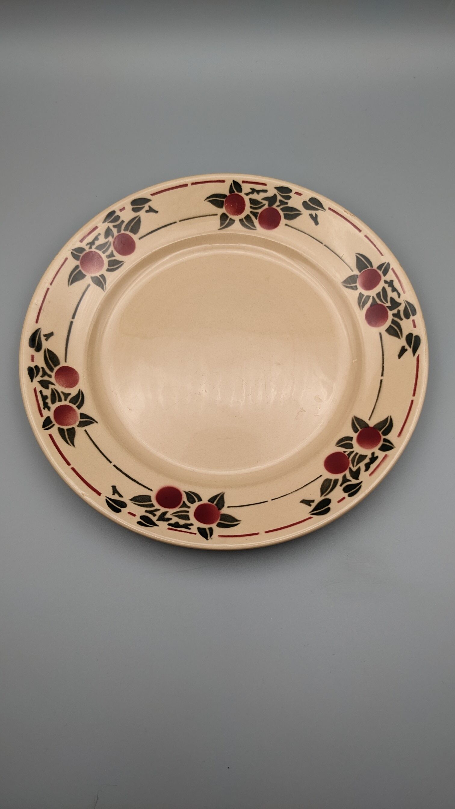 Series 6 flat plates vintage art deco earthenware beige cherry décor