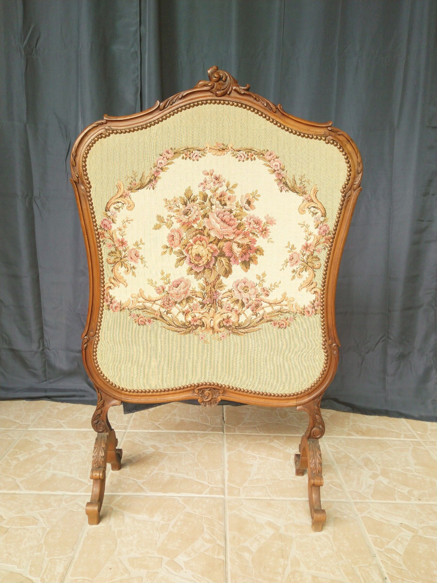 Louis XV Rocaille style firewall in walnut