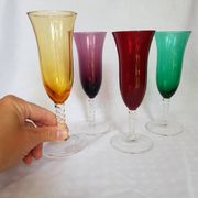 4 multicoloured champagne flutes