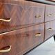 Enfilade italienne du milieu du siècle en bois de rose et laiton