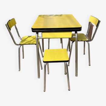 1 Table + 2 chairs + 2 stools in Formica